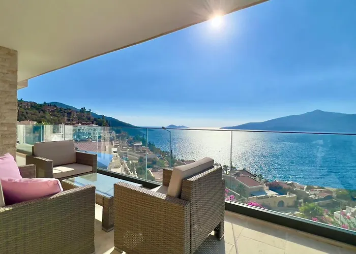 Komurluk Luxury Villa