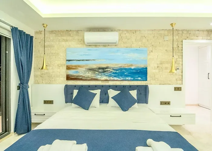 Komurluk Luxury Villa