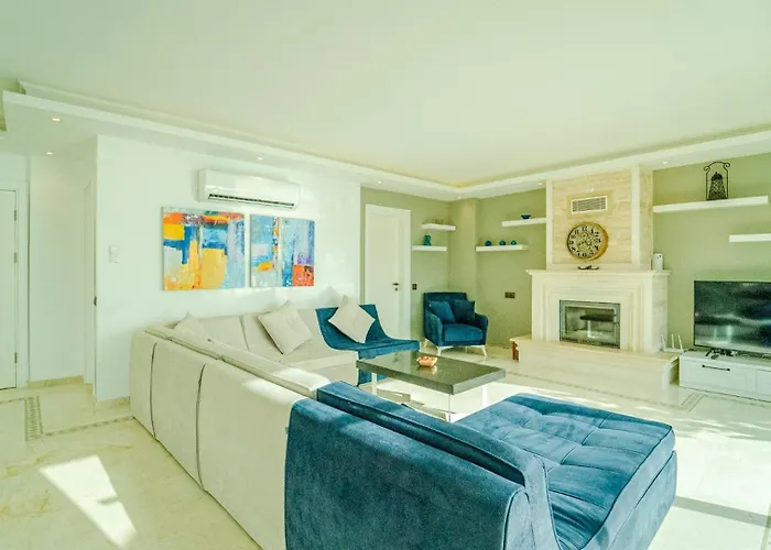 Villa Komurluk Luxury *