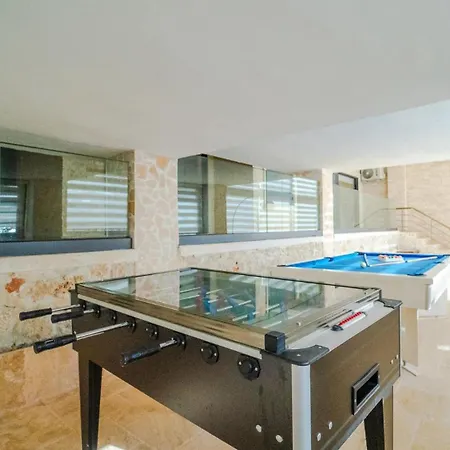 Komurluk Luxury - 5577