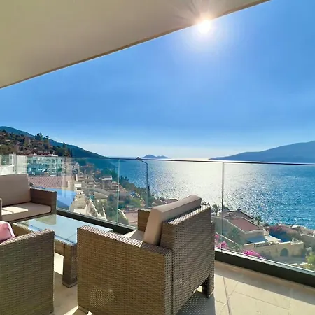 Komurluk Luxury וילה