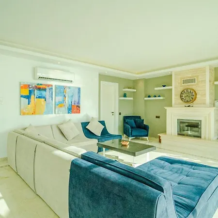 וילה Komurluk Luxury *