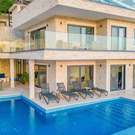 Komurluk Luxury - 5577