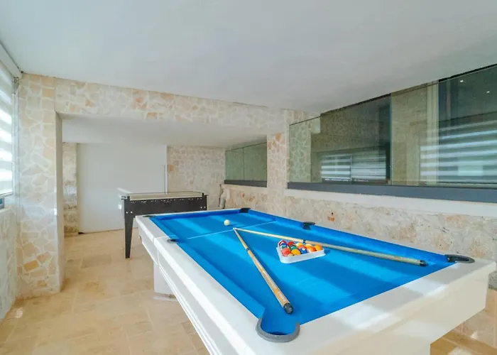 Komurluk Luxury 别墅 *