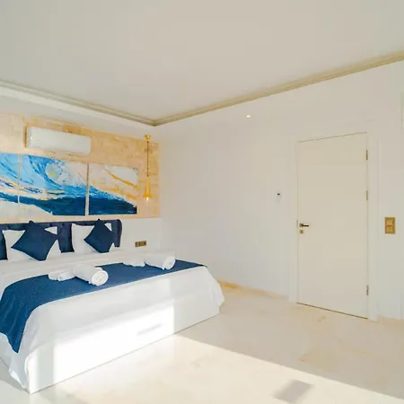 Komurluk Luxury - 5577 *