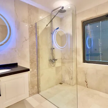 Komurluk Luxury - 5577 *